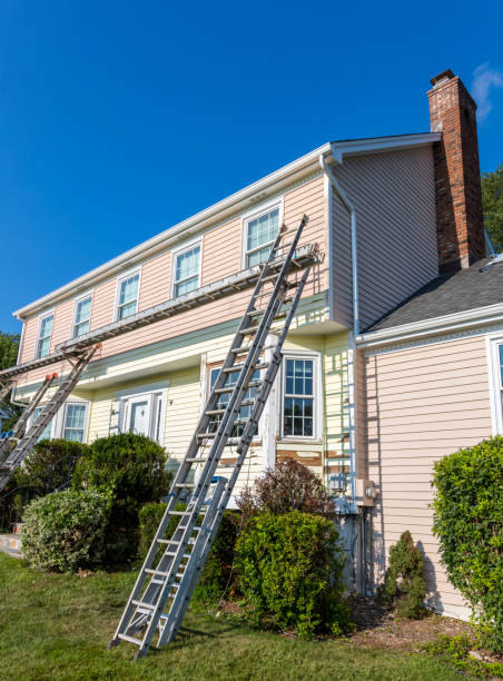 Best Storm Damage Siding Repair  in Carrollwood, FL